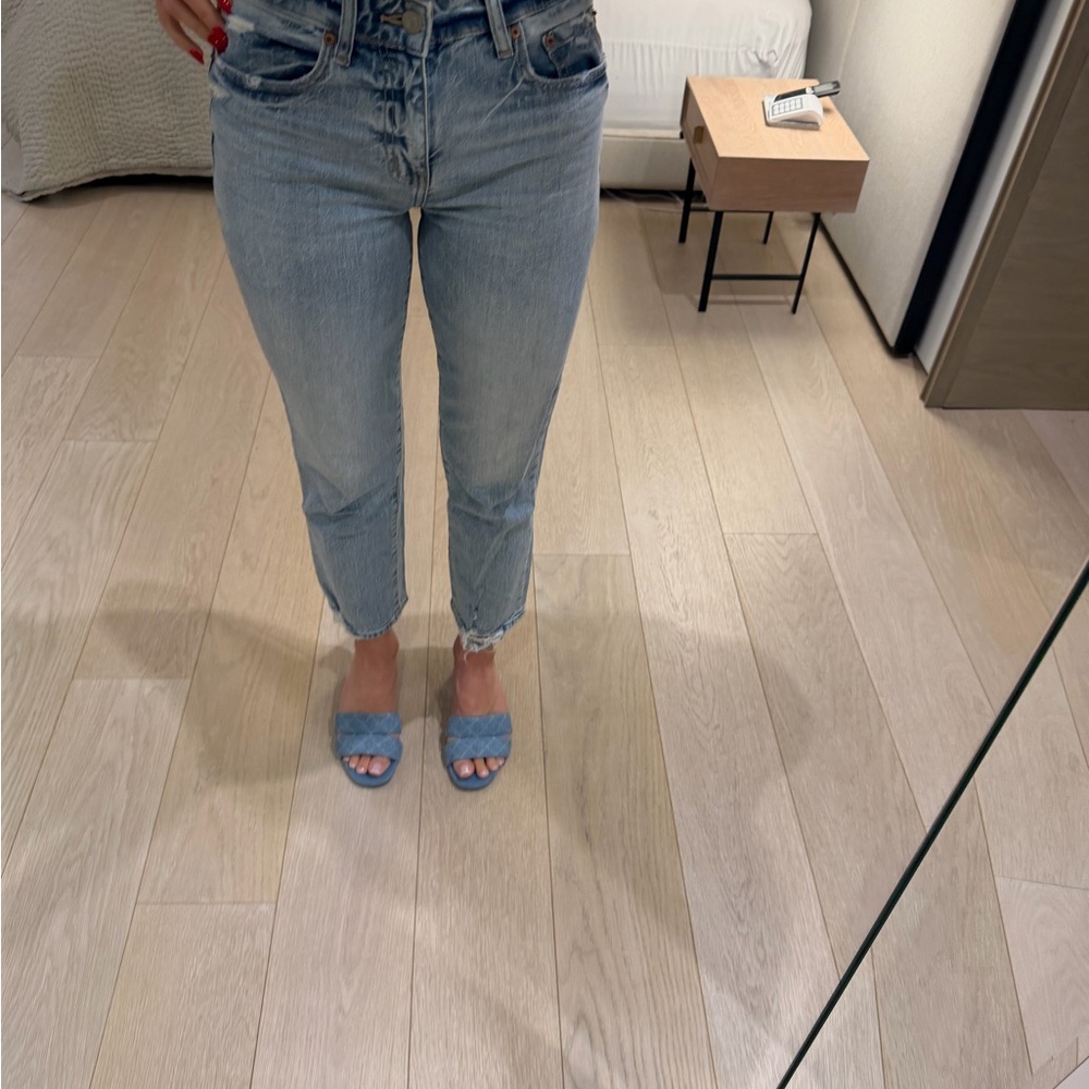 Daze women’s jeans size 25 in colour “tough love” excellent condition